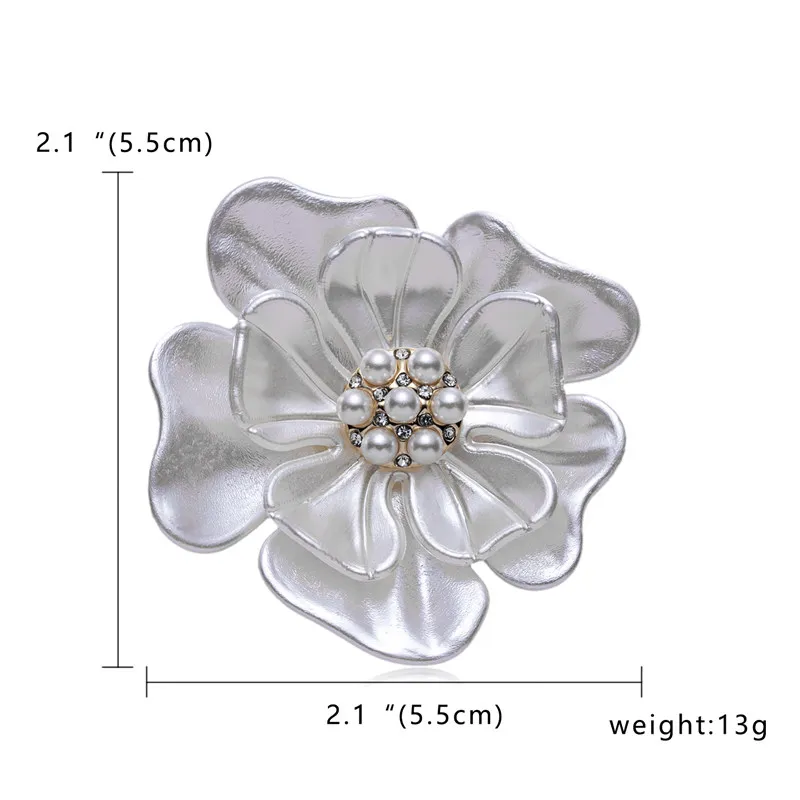 Trendy New Camellia Women Brooch Elegant Flower Pearl Pins Fashion Female Party Coat Dress Scarf Accessories Jewelry Gift
