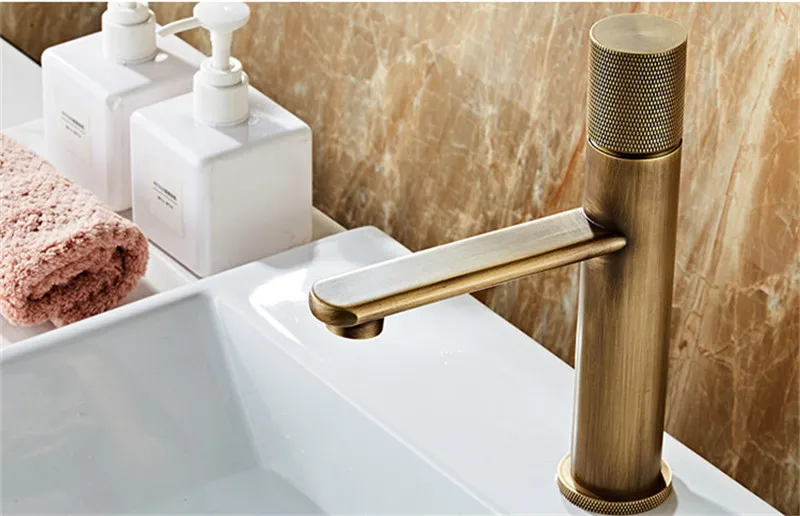 Basin Faucets Antique Bronze Bathroom Faucet Hot & Cold Brass Bathroom Sink Faucet Deck Mounted Lavotory Faucet Mixer Water Tap
