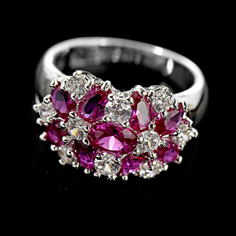 Huitan Hot Sale Cocktail Party Ring Flower Cubic Zirconia Valentine's Day Gift Fashion Jewelry Luxury Rings for Women & Lover