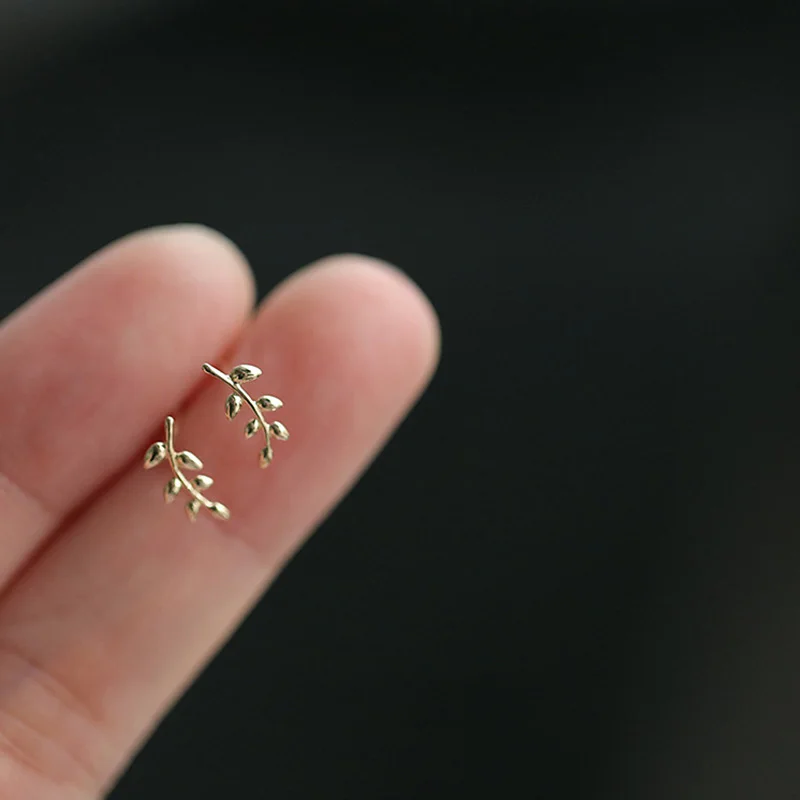 Lovely Small Earrings Piercings Wing Heart Stud Earrings For Women Gold Color 925 Silver Needles Ear Stud Jewelry For Teen Gift
