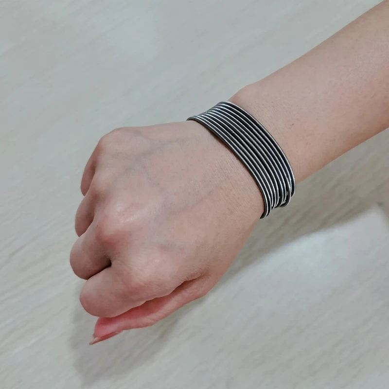 New Fashion Jewelry Women's Gift Carbon Steel Material Diameter 1.7mm Spring Screw Head Can Open Elastic Color Spring Bracelet