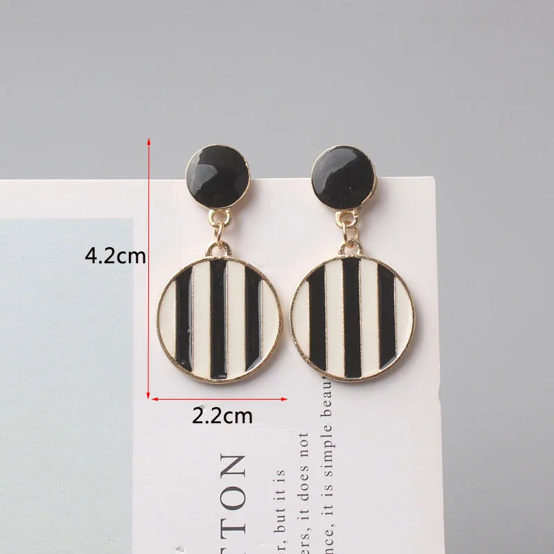 New Fashion Enamel Women Dangle Earrings Korean Flower Drop Geometric Statement Earrings for Female Wedding Ear Jewelry Aretes