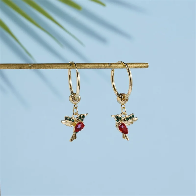 Exquisite Bird-shaped arete Fashion Crystal Pendant Earrings for Women Hummingbird Hoop Earrings Tassel Bird Wedding Jewelry