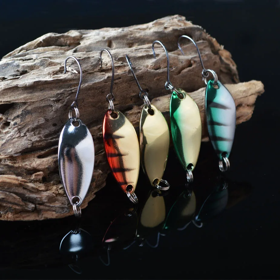 TOMA 10PCS Metal Spoon Baits Fishing Spinner Metal Lure Trout Spoon 2.5g 3.0g Wobbler Artificial Spoon Mini Fishing Bait