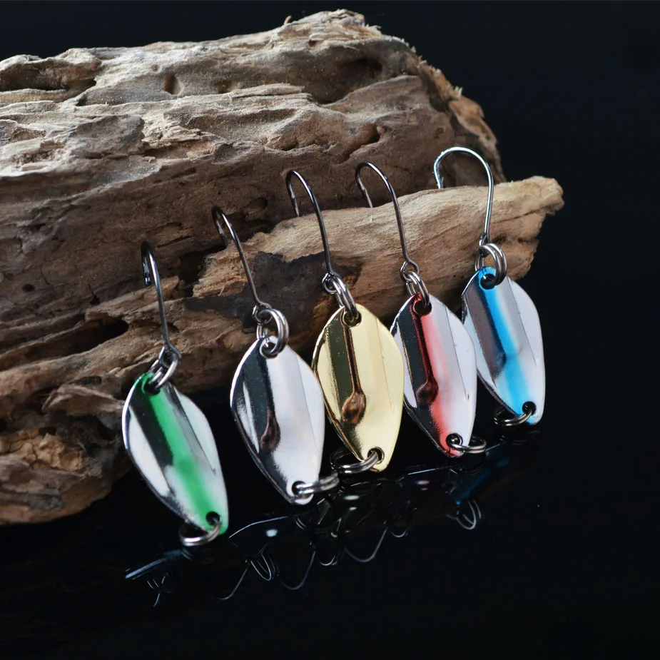TOMA 10PCS Metal Spoon Baits Fishing Spinner Metal Lure Trout Spoon 2.5g 3.0g Wobbler Artificial Spoon Mini Fishing Bait