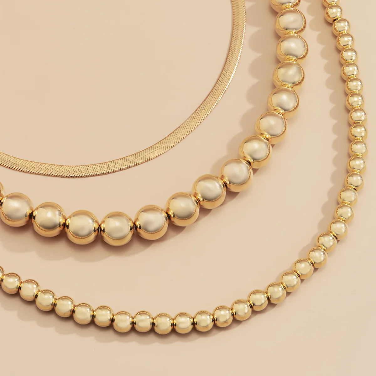 Multilayer Flat Snake Chain Necklace Women Vintage Acrylic Gold Color Metal Beads Beaded Necklaces Girls Party Fashion Jewelry