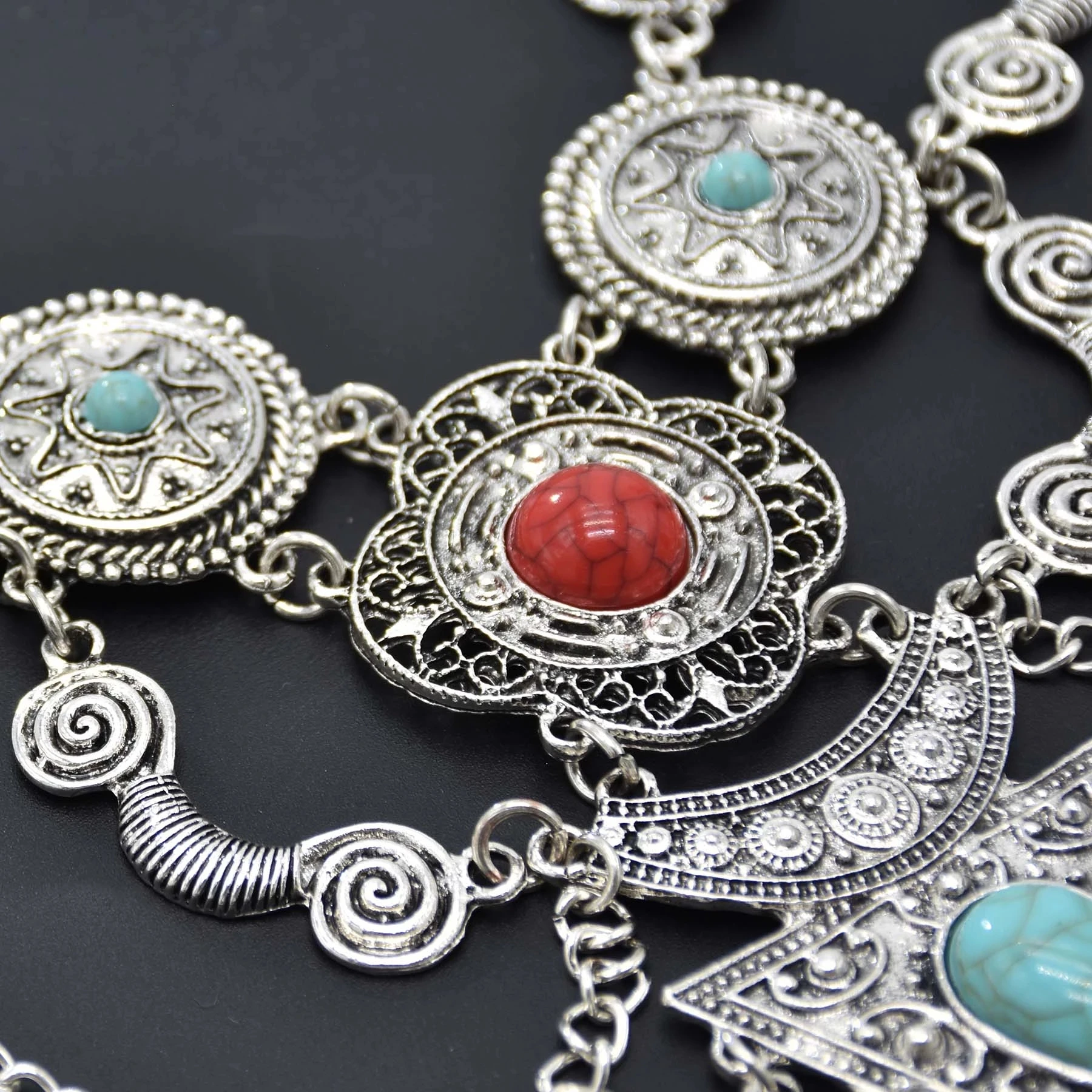 Bohemian Collier Femme Tassel Maxi Coin Neck Chain Turkish Green Stone Pendant Women Bib Collar Statement Necklac Gypsy Jewelry