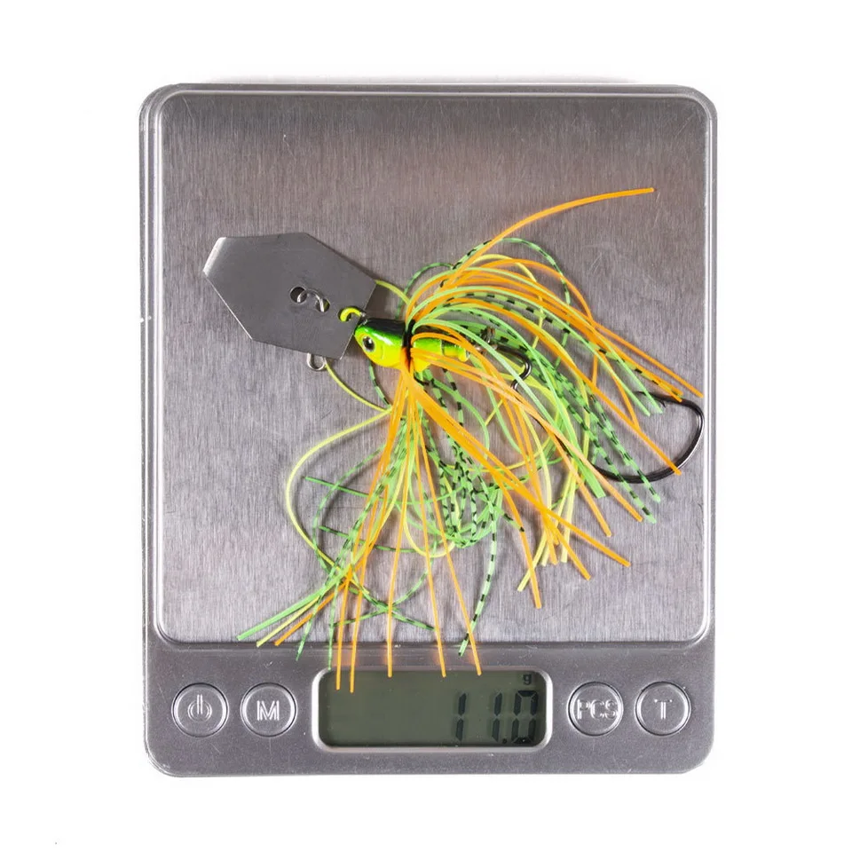 1pcs Fishing Lure 100mm 11g Blade Metal Bait With Rubber Skirt Artificial Wobbler Buzzbait Jigging Lure Spinner Spoon For Pike