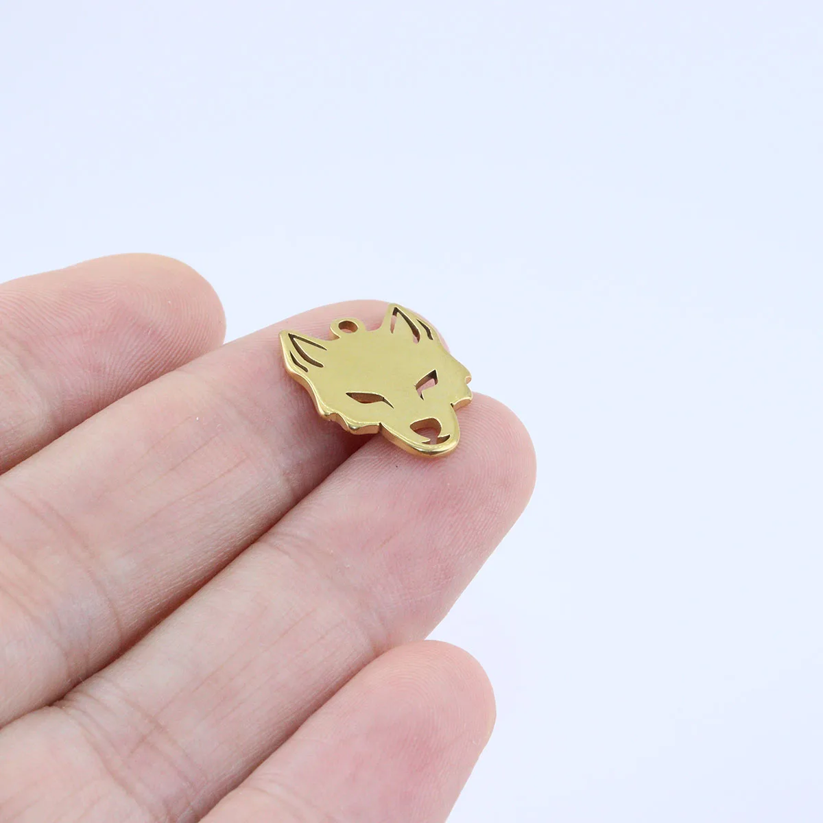 10pcs 20mm Wholesale Stainless Steel Wolf Head Charms Pendant DIY Necklace Earrings Bracelets Unfading Colorless 2 Colors