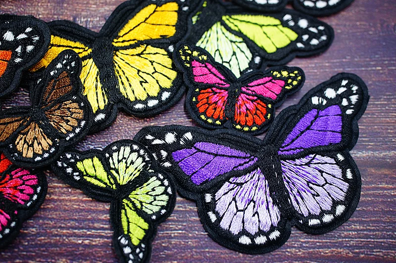 Color Butterfly Purple Pink Yellow DIY Patches Embroidery For T-Shirt Iron On Appliques Clothes Jeans Stickers Badges Parche