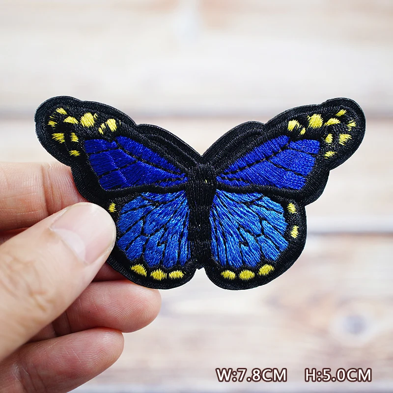 Color Butterfly Purple Pink Yellow DIY Patches Embroidery For T-Shirt Iron On Appliques Clothes Jeans Stickers Badges Parche