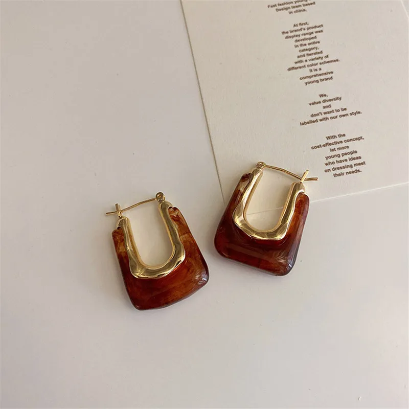 2021 New Trendy Transparent Resin Hoop Earrings for Women Girls Geometric Irregular Metal Acrylic Earrings Party Jewelry