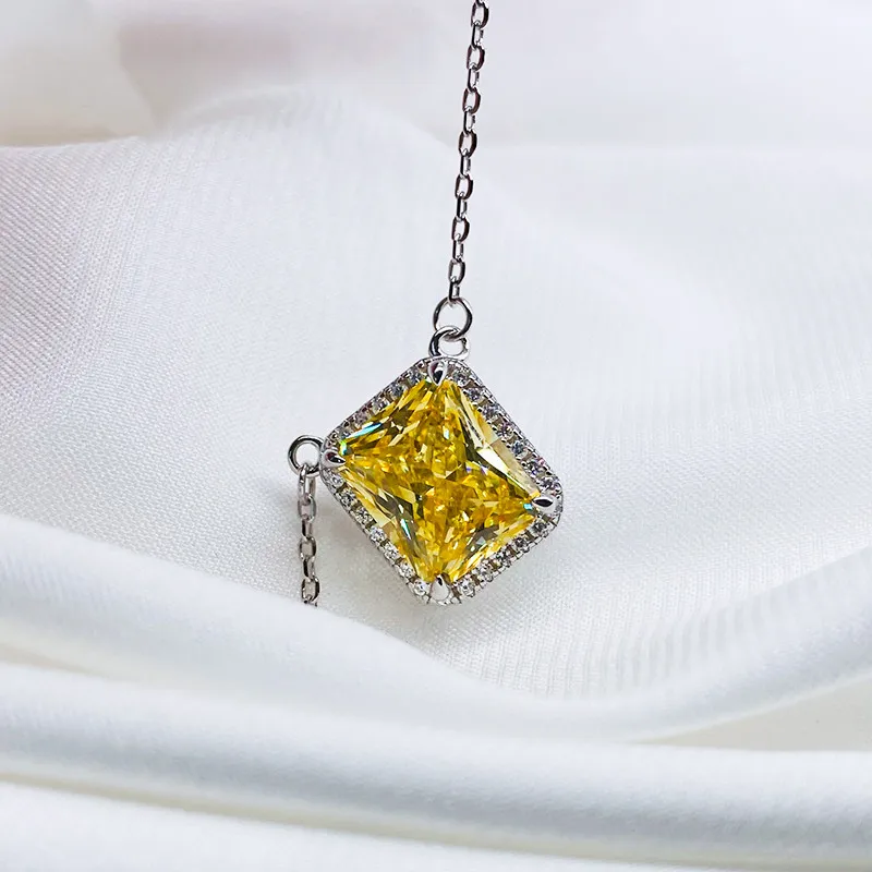 Huitan Simple Stylish Square Necklace for Women Luxury Pink/Yellow Cubic Zircon Engagement Necklace High Quality Fashion Jewelry