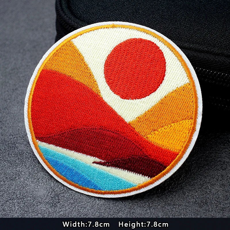 UFO Nebula Landscape Patches Embroidery For T-Shirt Iron On Appliques Clothes Jeans Stickers Badges Mountain Peak