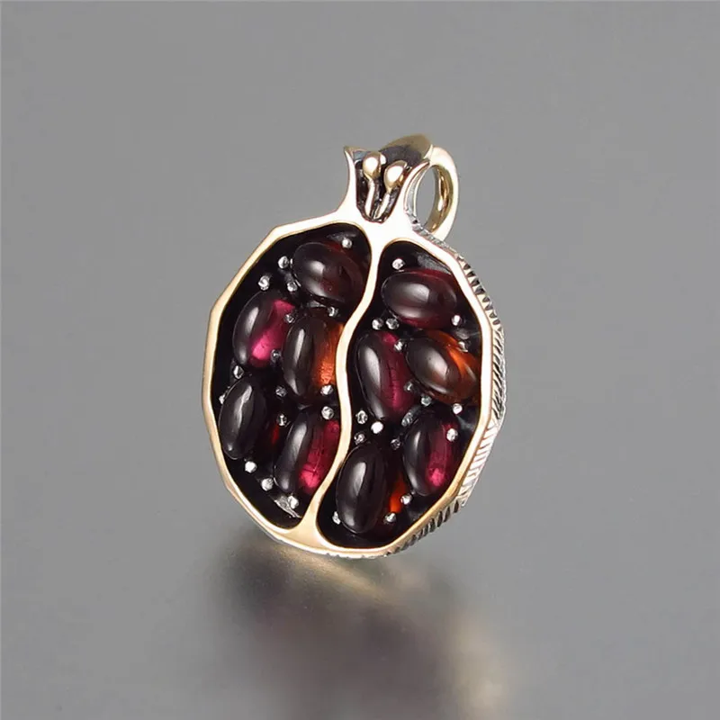 Vintage Fruit Pomegranate Pendant Necklace Retro Red Crystal CZ Pomegranate Stone Necklace Women Wedding Jewelry Birthday Gifts