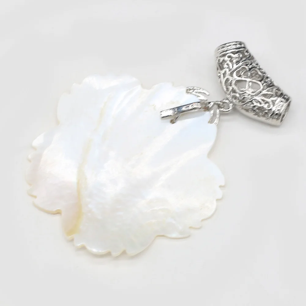Natural Shell Pendant Flower shape Mother of Pearl Exquisite charms For jewelry making DIY Necklace earring accessories