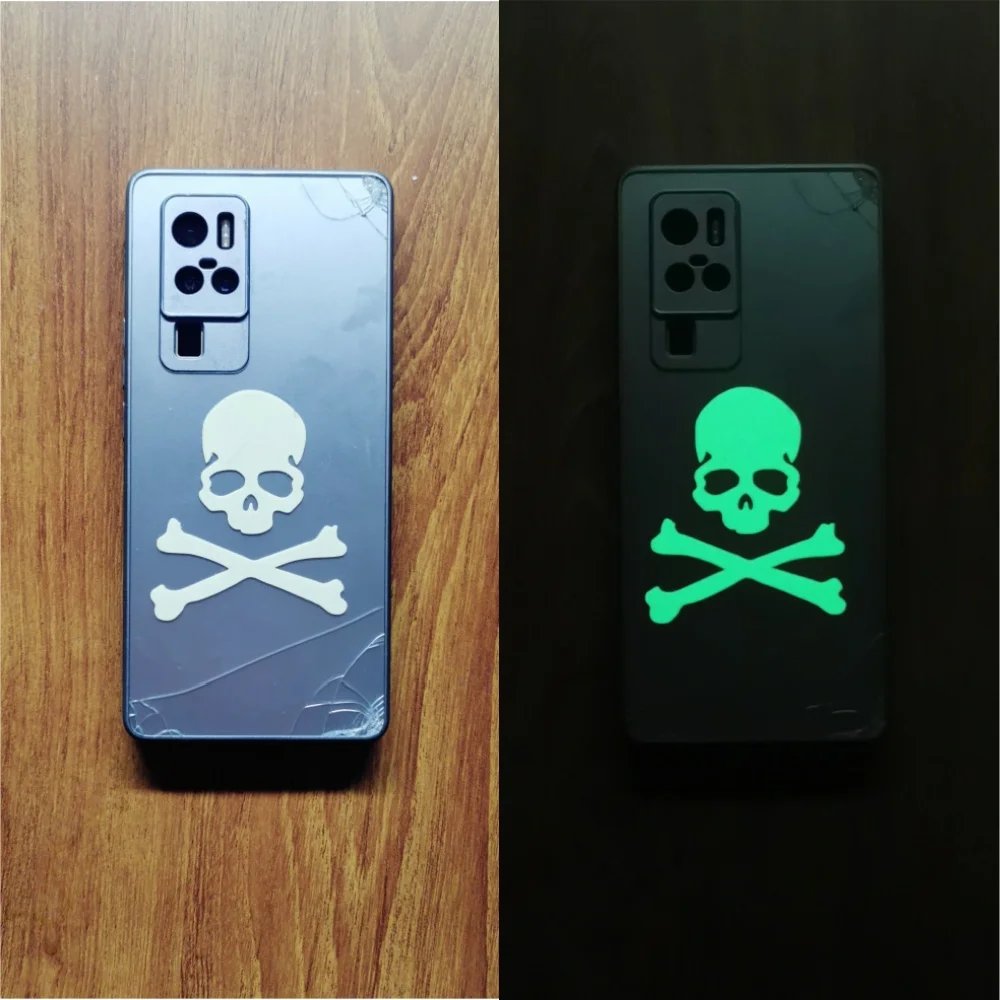 Car Stickers Hazard Warning Skulls Crossbones Reflective Decals For Rearview Mirrors Windshield Bumper Trunk Motorcycle