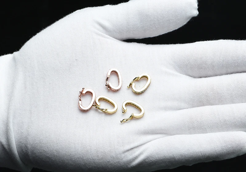 18K Gold Accessories Buckles for Jewelry Bracelet Cubic Zircon Clasps Hooks DIY Woman Jewelry Findings Making