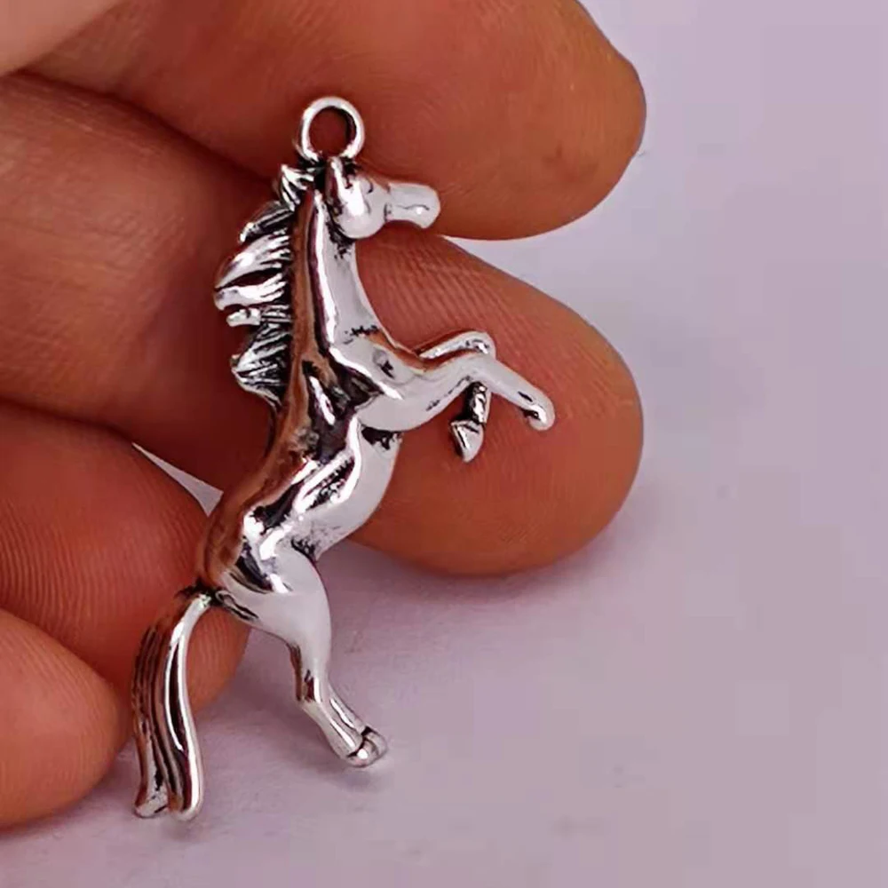 hzew 5 pcs new 3D horse pendant charm for women man Accessories