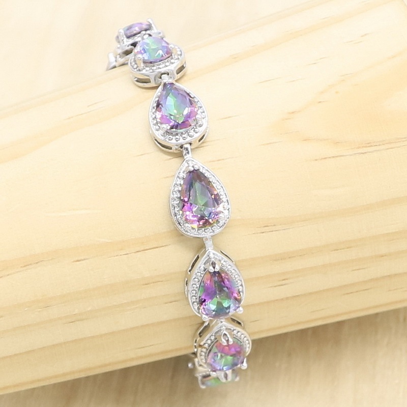 Elegant Shiny Water Drop Zircon Bracelet Fashionable Charm Jewelry Suitable for Daily and Banquet