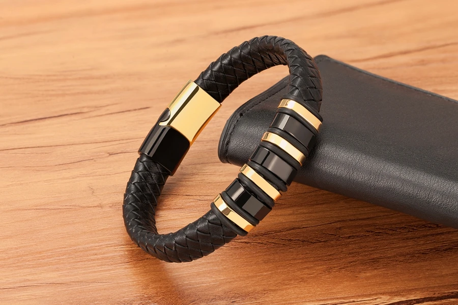 TYO New Fashion Braided Wrap Rope Black Leather Bracelets For Men Simple Stainless Steel Charm Vintage Bangles Jewelry Gift