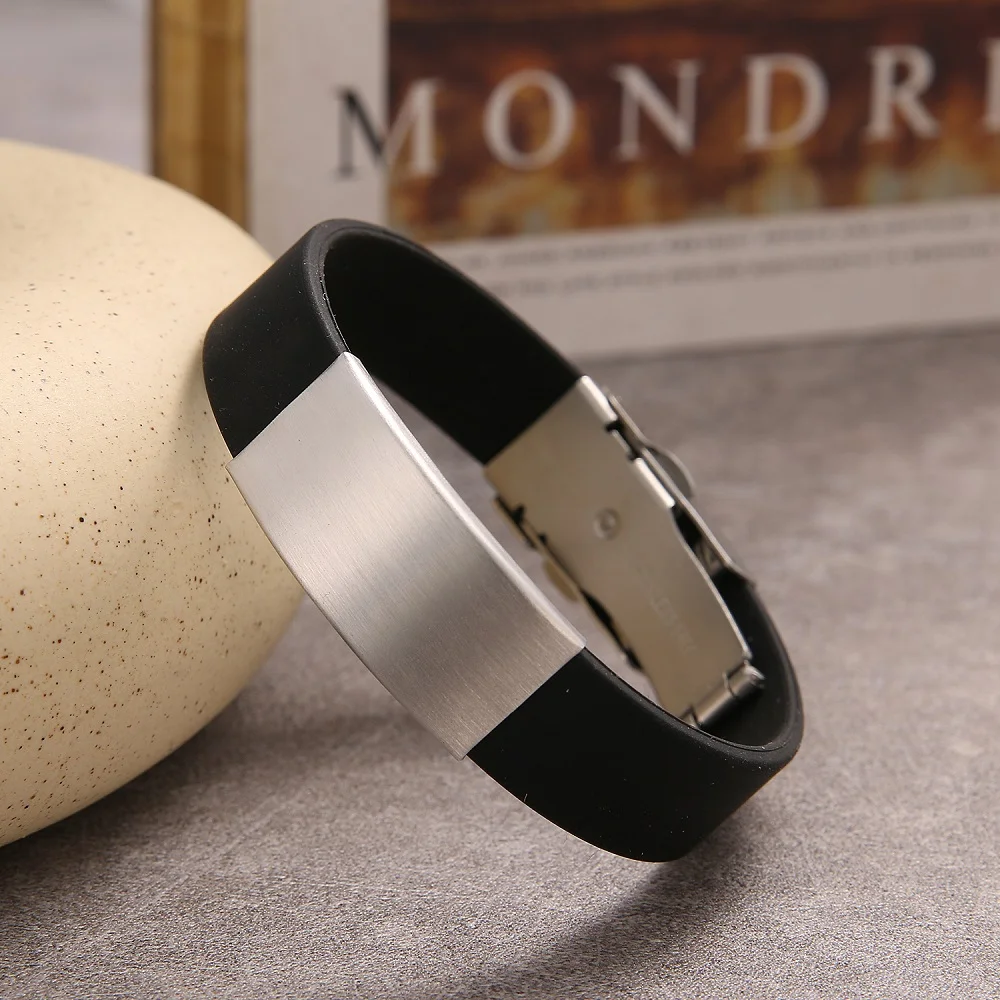 2025 Trend Glamour Jewelry Stainless Steel Black Silicone Bracelet Vintage Titanium Steel Rubber Bracelet For Man Women Pulseras