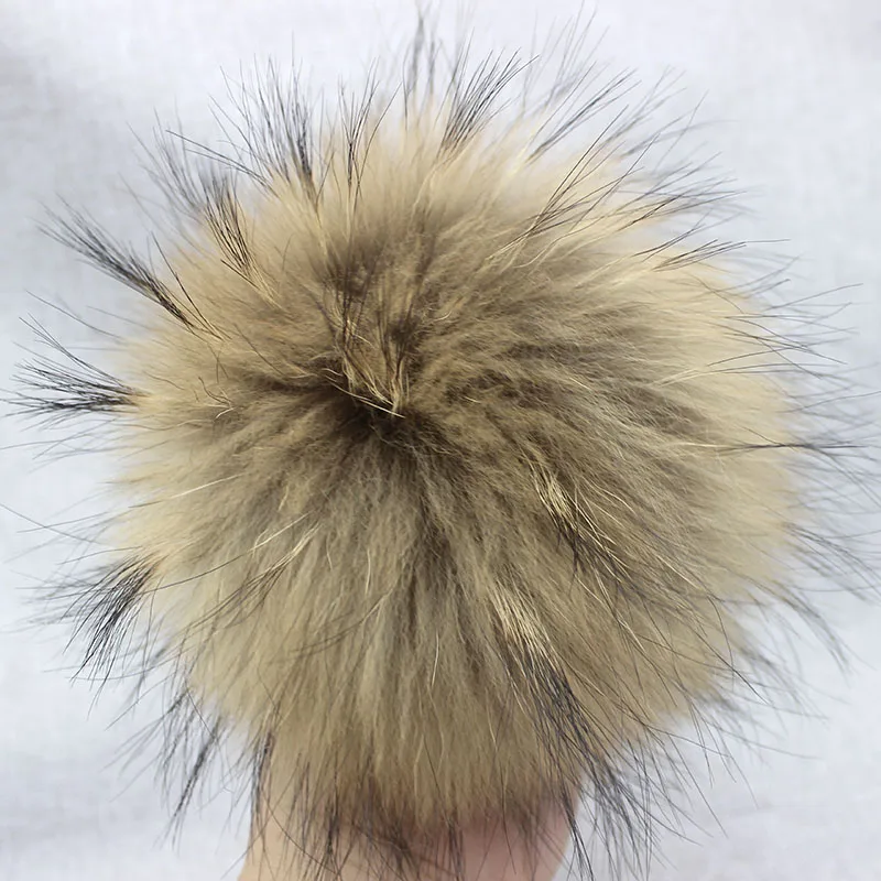 Big Colorful Fluffy Real Fox Fur Raccoon Pompoms With Button DIY Poms Balls Natural Fur Pompons For Hats Caps Shoes Whosale