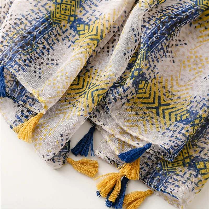 2025 Fashion Paisley Abstract Floral Tassel Viscose Shawl Scarf Lady High Quality Wrap Thin Pashmina Stole Muslim Hijab 180*90Cm