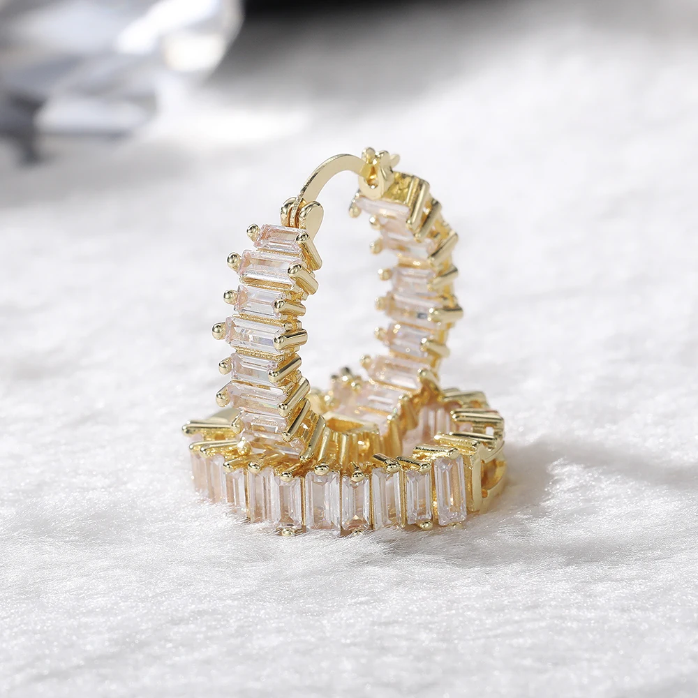 Huitan High-quality Silver Color/Gold Color Earrings Women Wedding Party Hoop Earring Versatile Luxury Cubic Zirconia Jewelry