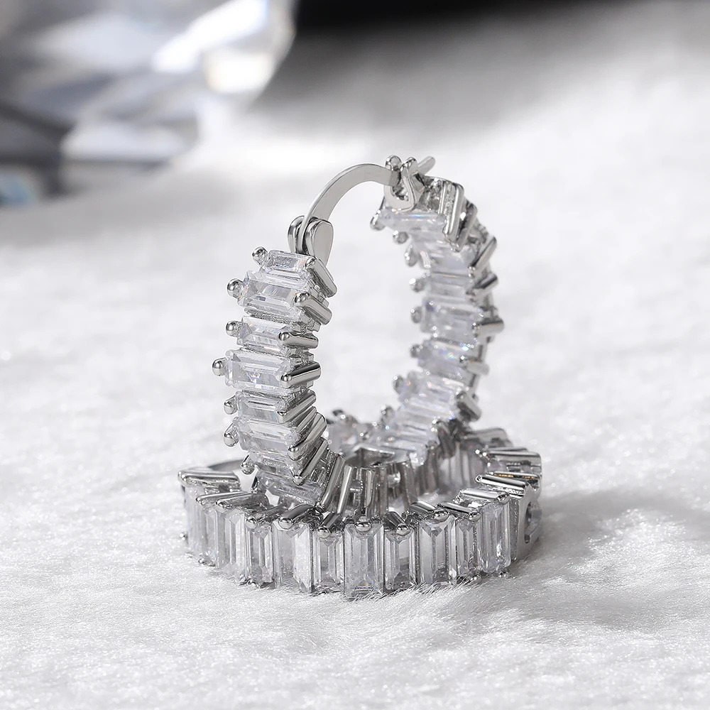 Huitan High-quality Silver Color/Gold Color Earrings Women Wedding Party Hoop Earring Versatile Luxury Cubic Zirconia Jewelry