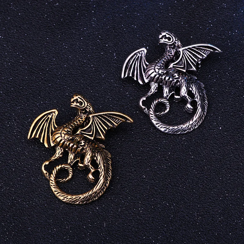 New Vintage Wing Dragon Brooch Pin Metal Animal Collar Pins Casual Party Brooches Gifts for Women and Men Jewelry Accessories