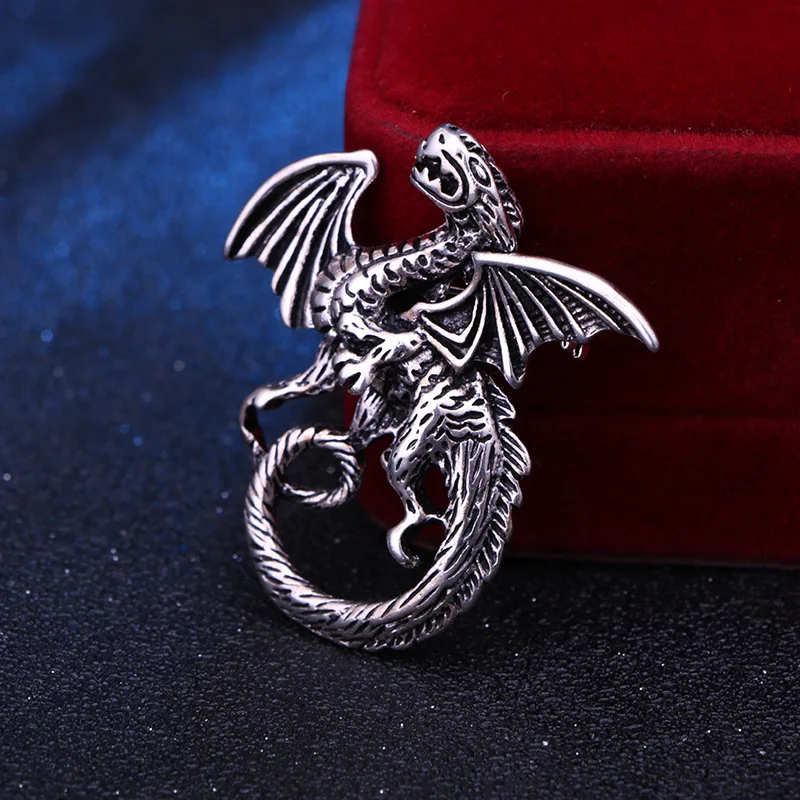 New Vintage Wing Dragon Brooch Pin Metal Animal Collar Pins Casual Party Brooches Gifts for Women and Men Jewelry Accessories