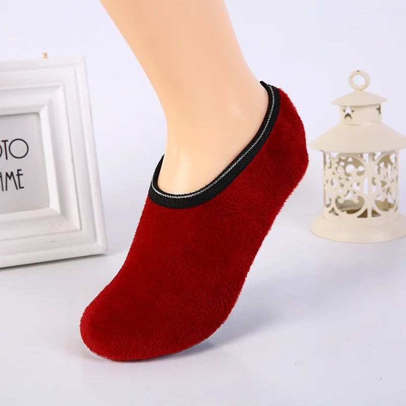 Qisin 1Pair New Arrived Fashion Warm Antiskid Thick Home Floor Socks Woman Warm Slippers Solid Color Sock Bedroom Shoes Slippers