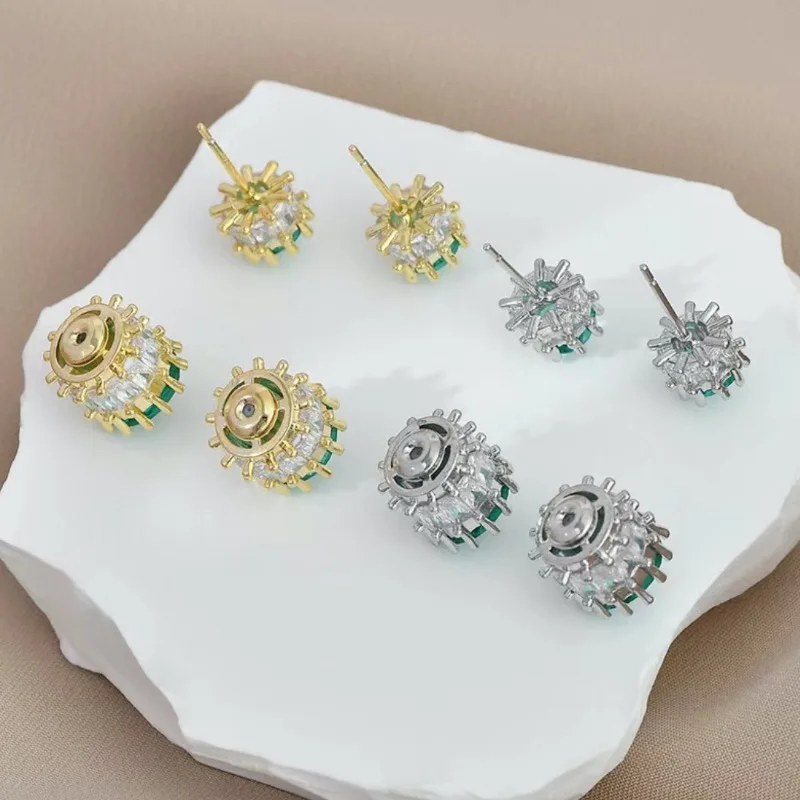 High-quality High-End Zircon Vintage Fashion Jewelry, Women Cubic Square Earrings Women's Light Luxury Style Earrings Girl Gifts