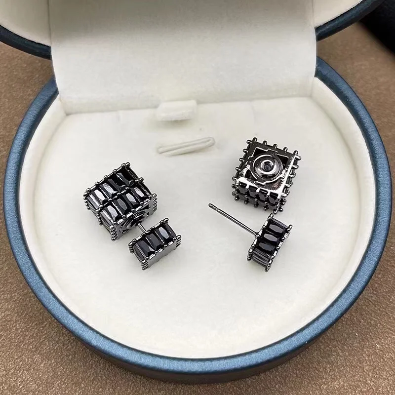 High-quality High-End Zircon Vintage Fashion Jewelry, Women Cubic Square Earrings Women's Light Luxury Style Earrings Girl Gifts