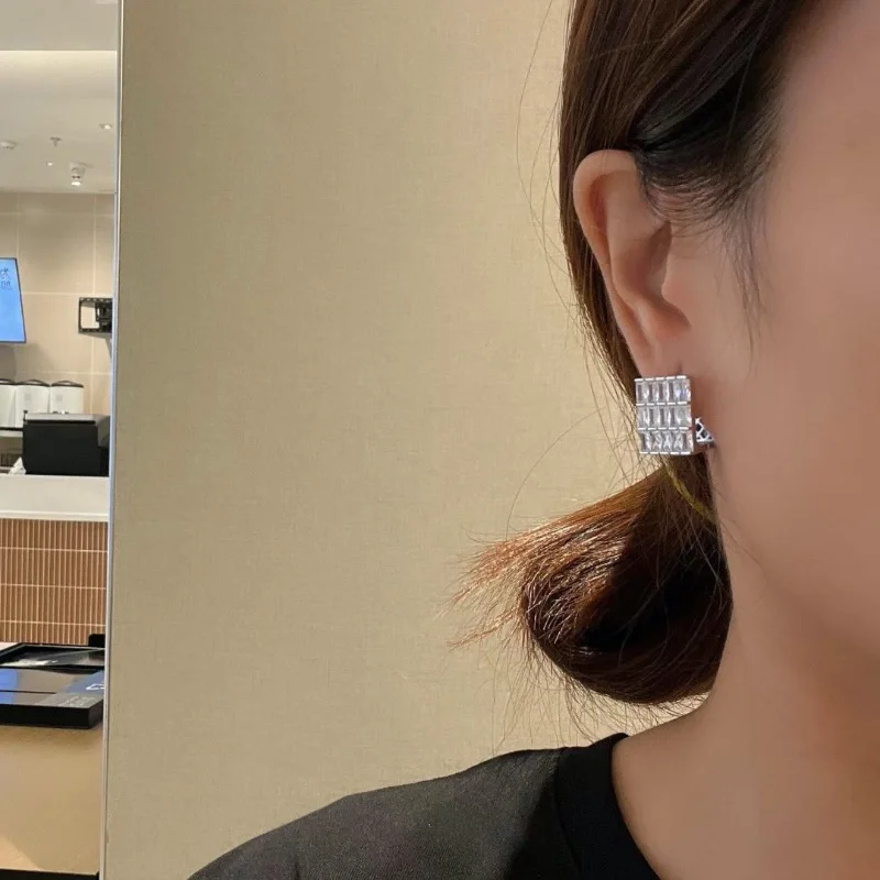 High-quality High-End Zircon Vintage Fashion Jewelry, Women Cubic Square Earrings Women's Light Luxury Style Earrings Girl Gifts