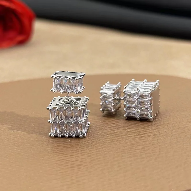 High-quality High-End Zircon Vintage Fashion Jewelry, Women Cubic Square Earrings Women's Light Luxury Style Earrings Girl Gifts