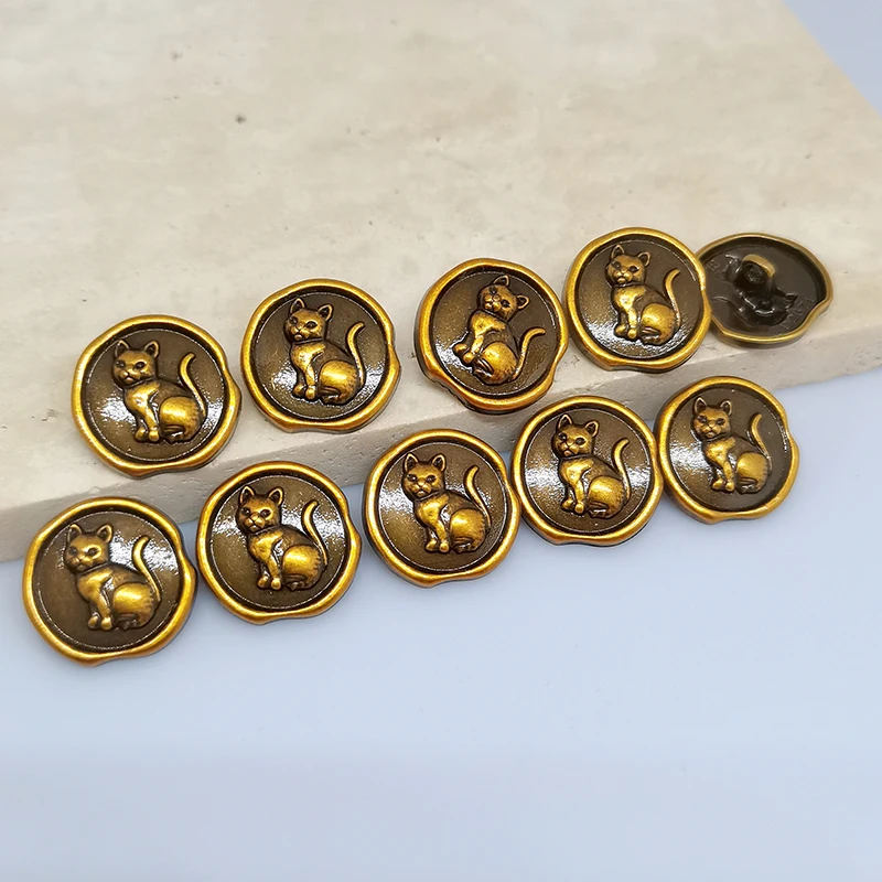 17.5/25MM Cute Vintage Cat Design Metal Buttons Of Clothing Wholesle Fashion Decor High Quality Button For Women Dress Sewing