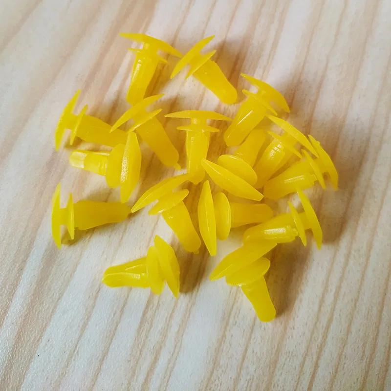 100Pcs White Universal Weatherstrip Retainer Clips Auto Window Door Sealing Strip Fasteners Rivet 91530-SP1-003 For Honda Accord