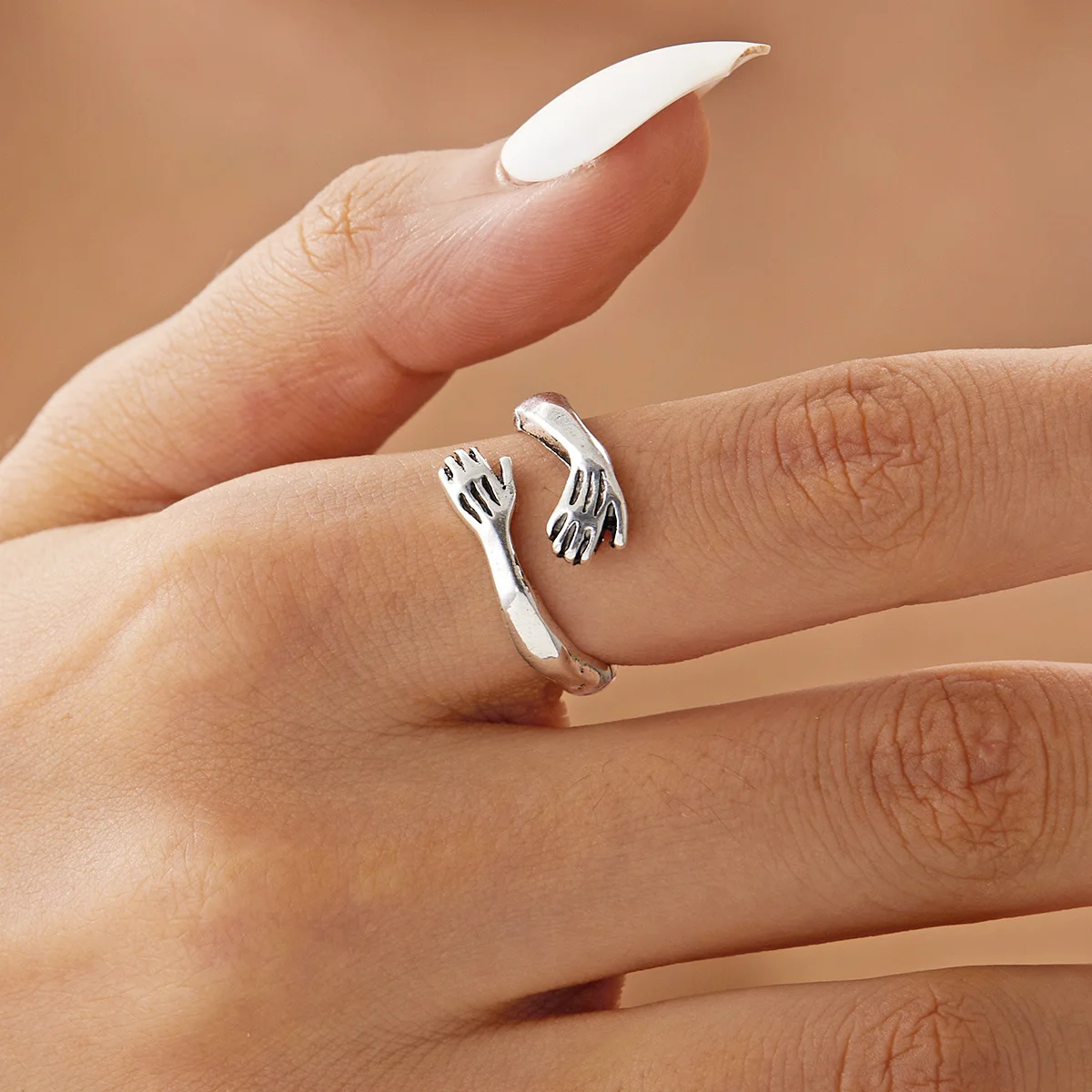 New Romantic Love Hug Carved Hand Rings Creative Love Forever Opening Finger Adjustable Hand Ring For Women Men Fashion Jewelry