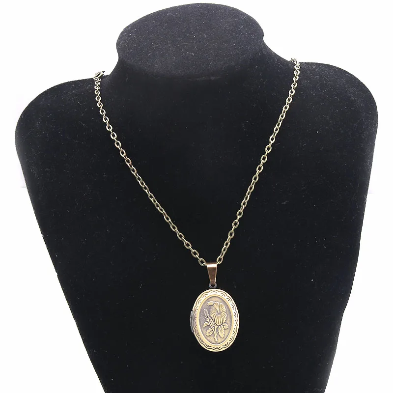 Copper Color Love Heart Locket Pendants for Women Men Openable Photo Frame Glossy Family Pet Picture Necklace Family Love Gift