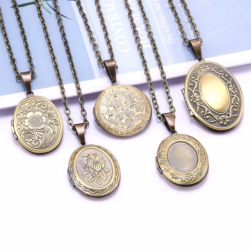 Copper Color Love Heart Locket Pendants for Women Men Openable Photo Frame Glossy Family Pet Picture Necklace Family Love Gift