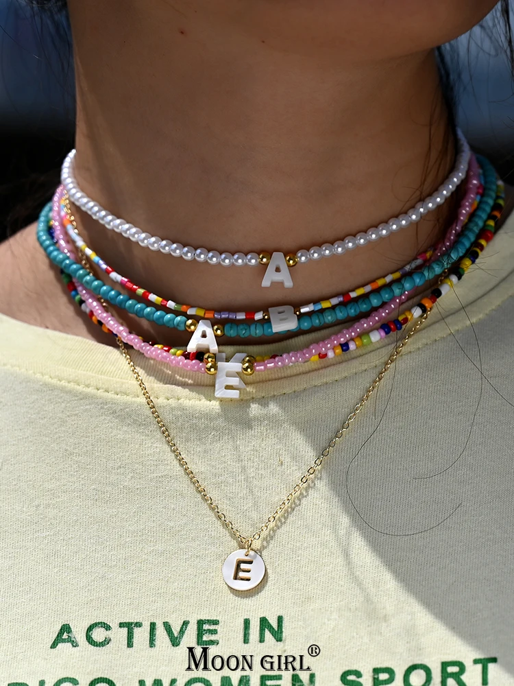 Bohemia Beaded Choker Necklace for Women Initial 26 Letters Pendant Chain Necklace Fashion Shell Pearl Jewelry Boho Accessories