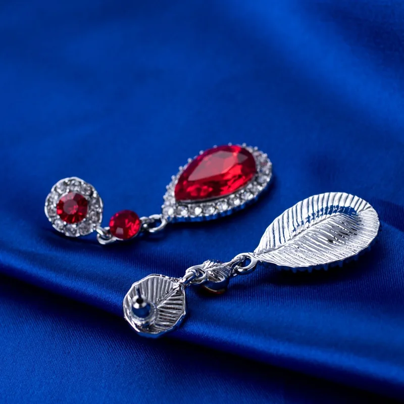 Hot Sale Water Droplets Dangle Earrings for Women Elegant CZ Crystal Shining Long Hanging Ear Fashion Wedding Party Jewelry