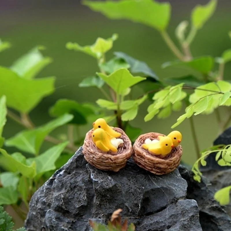 DIY Mini Nest with Birds Fairy Garden Miniatures Gnomes Moss Terrariums Resin Crafts Figurines