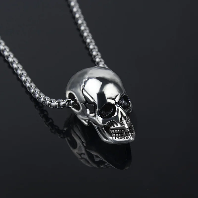 Horror Skull Head Pendant Men's Necklace New Fashion Sliding Metal Pendant Accessories Party Jewelry