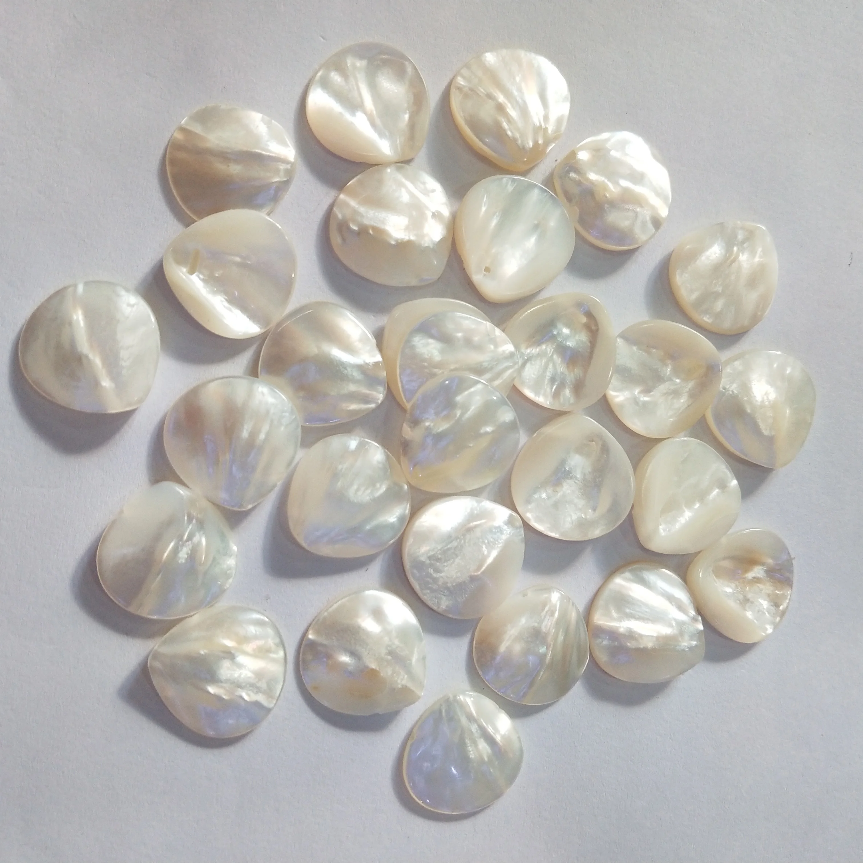 Natural Mother of Pearl Shell Pendant Charms Irregular Seashells Pendants for Jewelry Making DIY Necklace Earring Accessories