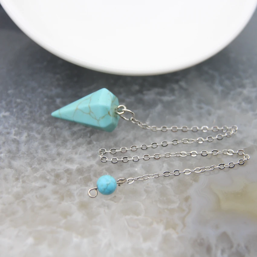 Natural Quartz Reiki Healing Pendulum,for Dowsing Spiritual Divination Cone Crystal Quartz Pendulos Small Size Necklace Jewelry