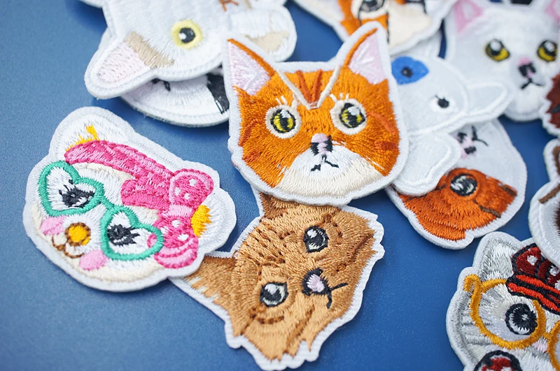 Cat Fashion DIY Patches Cute Animal Embroidery For T-Shirt Iron On Child Kids Appliques Clothes Jeans Stickers Badges Dog