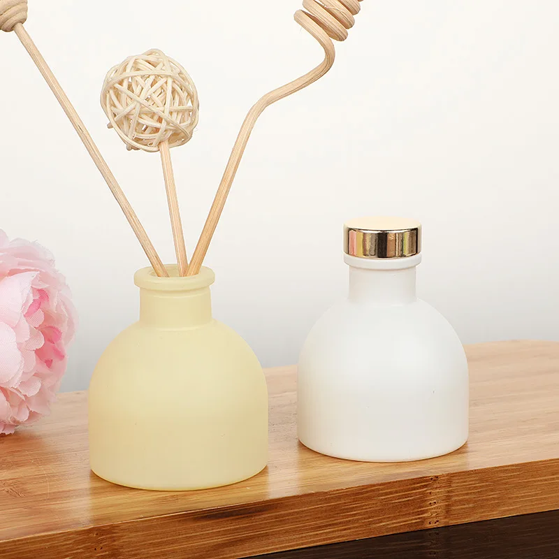 1pc 50ml Empty Pink/White/Yellow/Black Aromatherapy Diffuser Bottles Reed Diffuser Glass Bottles for Home Fragrance Oil Gift Set